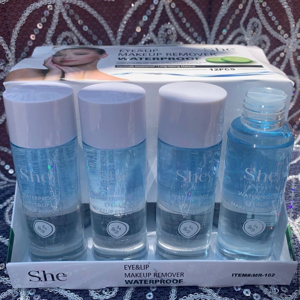 Makeup remover